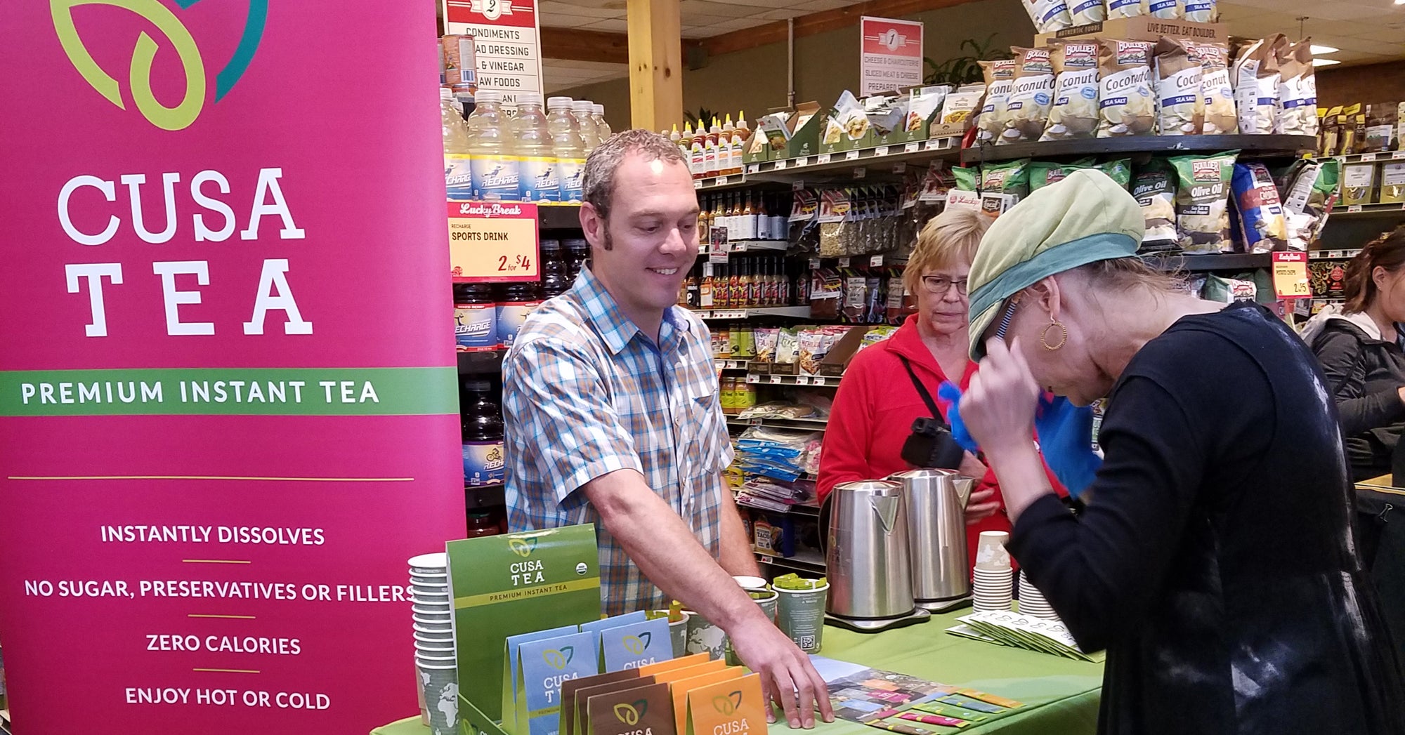 How to Help Small Businesses During the Holidays